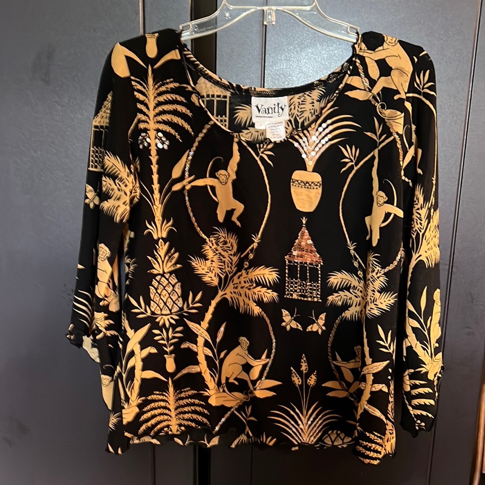Vanity ladies Monkey top